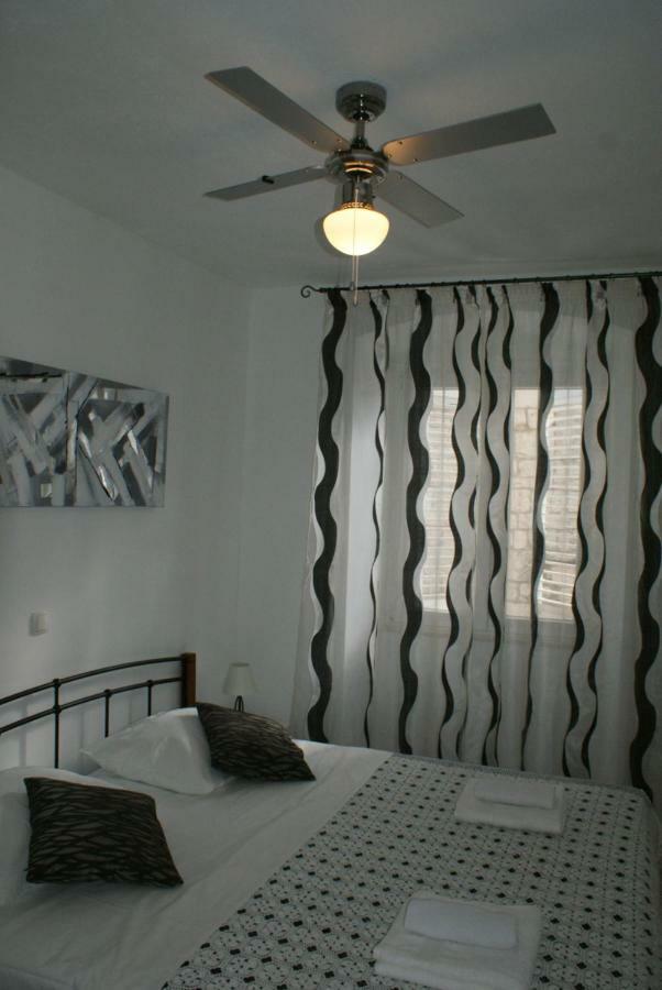 Apartman Old Town Trogir Luaran gambar